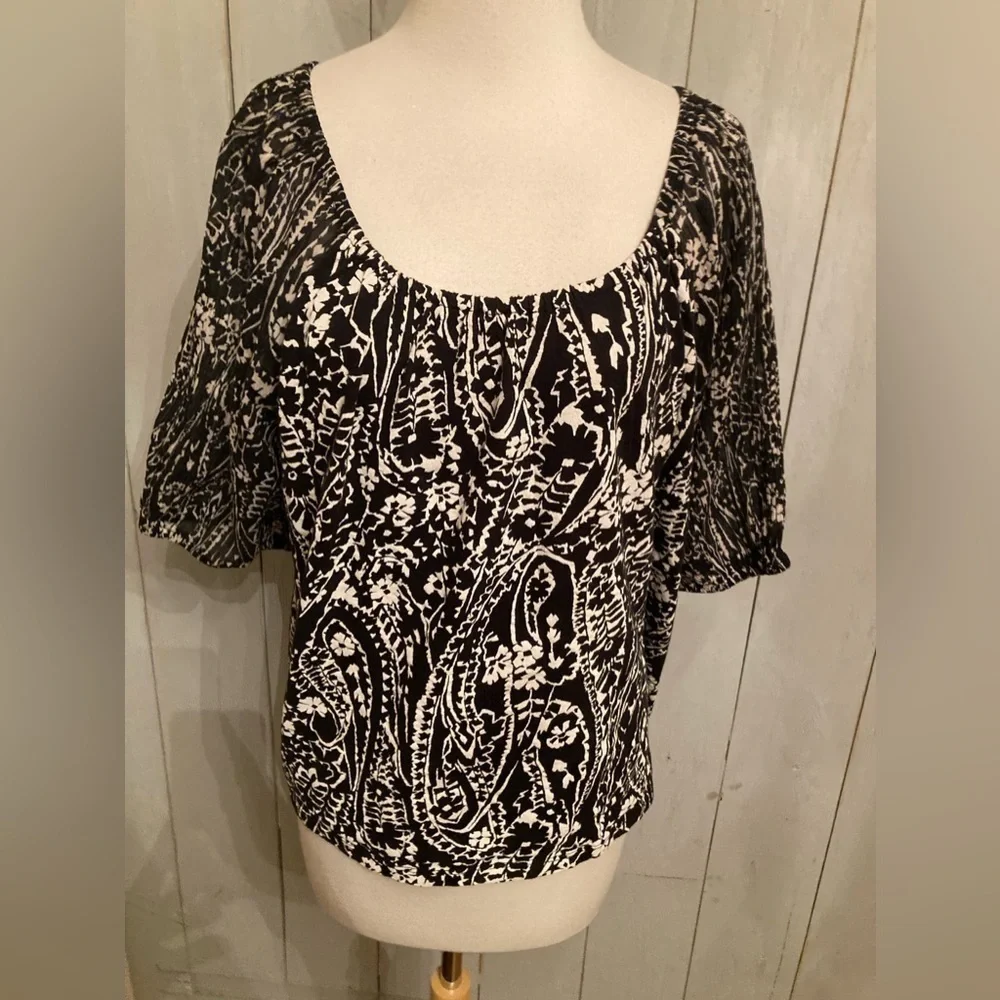 Loft Women's‎ Size Large Black Floral Puff Sheer Sleeve Blouse Top